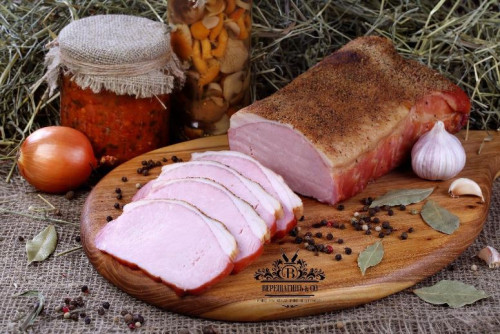 Карбонад свиной в обсыпке «Чесночный перец»